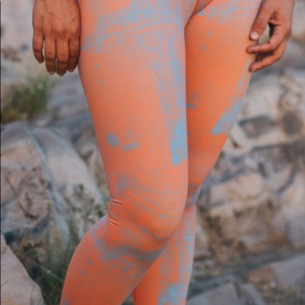Zyia Active 7/8 orange leggings